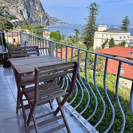 Sur Avec Vue Et Balcon * 보로쉬르메르
